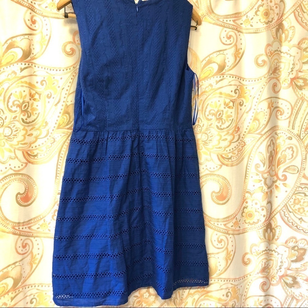 🎯3/$10 NWT Esley Dress Eyelet Lace Embroidery Blue Medium - Picture 5 of 7
